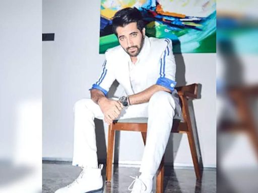 Akshay Oberoi: 'Pizza' marked my journey into the horror genre | Hindi Movie News - Times of India