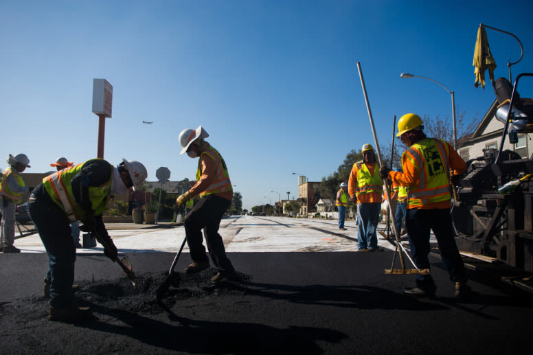 San Diego Buried Power Lines in Richer Parts of Town First