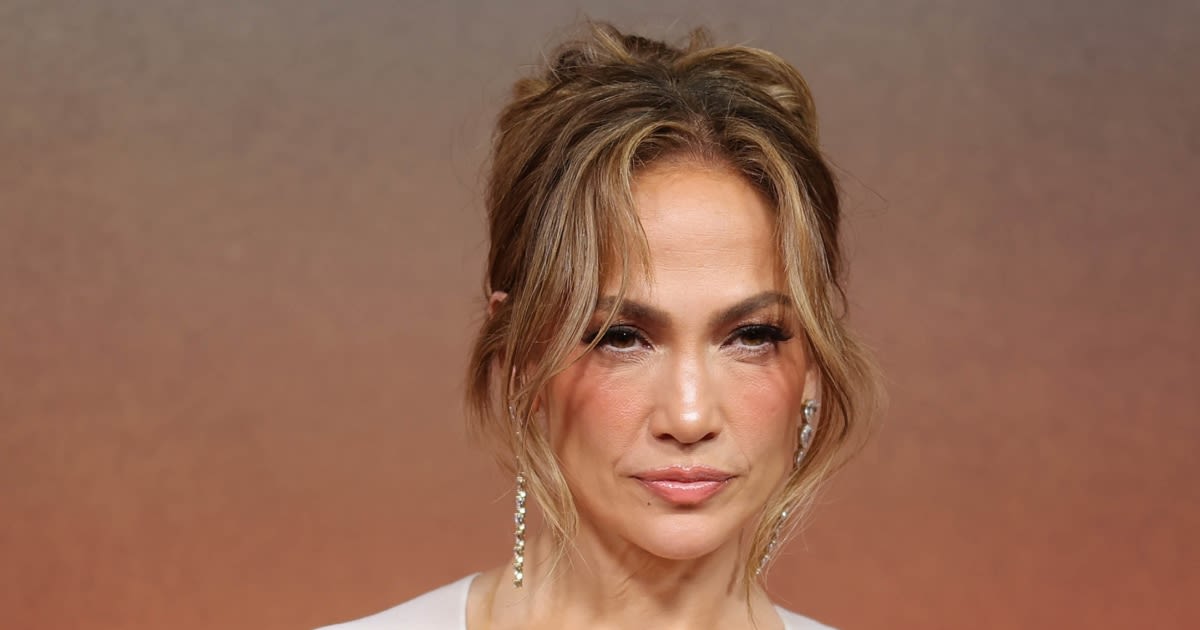 Jennifer Lopez reacts to Netflix's cheeky billboard about her: 'Don't F With JLo'