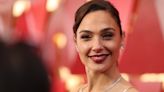 Uh, Gal Gadot Has Mega-Toned Legs For Days In This Pantsless IG Pic