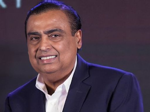 Mukesh Ambani’s per day earnings will shock you! It may take you these many years to reach his wealth, as his earnings per hour are Rs…