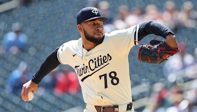 Twins hit back-to-back homers twice to secure series sweep of White Sox