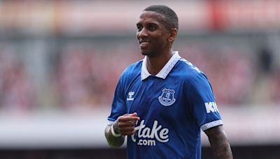 Ashley Young offers update on Everton future amid upcoming contract expiry