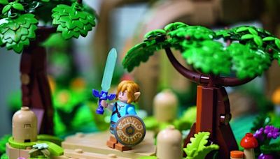 Legend Of Zelda's First Lego Set Is A $300 Great Deku Tree