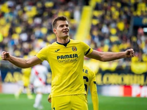 Sorloth acecha el podio goleador del Villarreal en una Liga