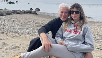 Las vacaciones de Richard y Alejandra Gere junto a sus dos hijos en Azores antes de comenzar una nueva vida en España