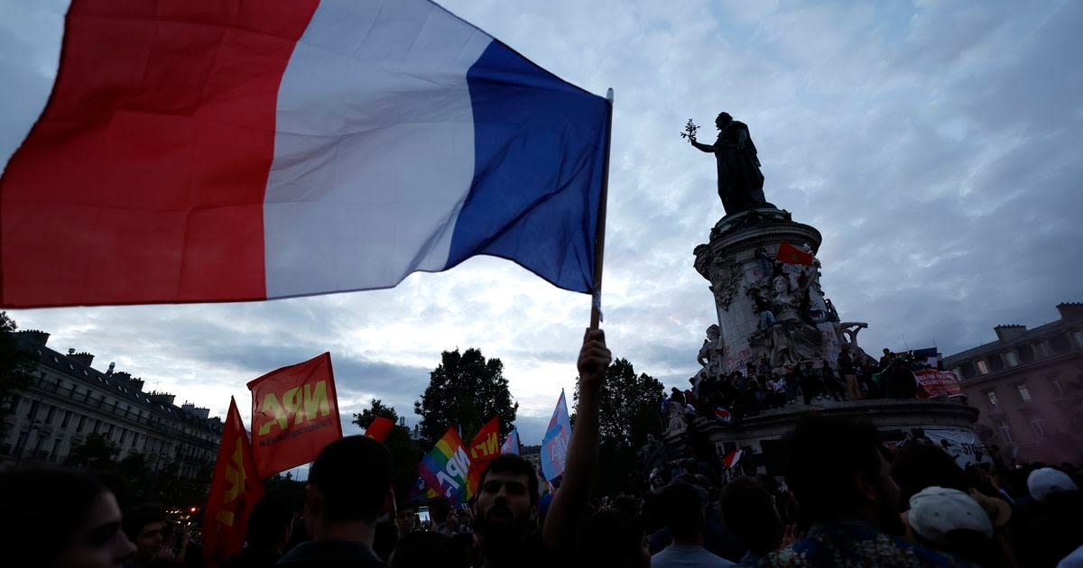 France's elections end up with no clear majority. This is what could happen next