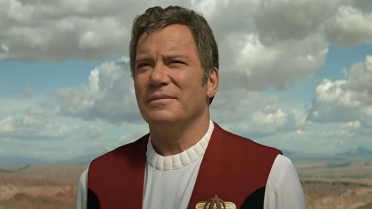 William Shatner Still Wants To Play Captain Kirk One More Time