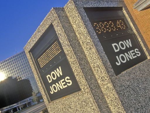 5 Biggest Winners, 5 Biggest Losers From Dow Jones Industrial Average In First Half 2024 - SPDR Dow Jones Industrial...