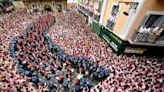 En Espagne, les fêtes de la San Fermin débutent à Pampelune