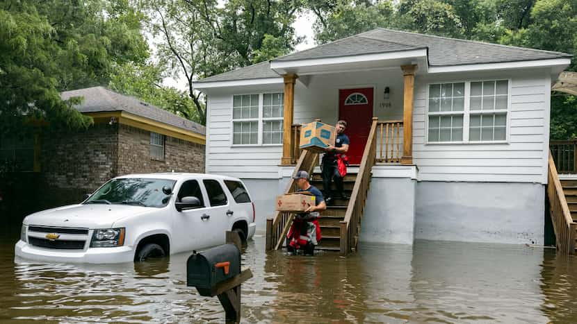 Tropical Storm Debby hovers off the coast of the Carolinas