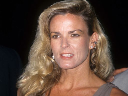 Nicole Brown Simpson's Sisters Share Rare Update on Her and O.J. Simpson's Kids - E! Online