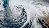 Windy night coming to Western Washington as fringe of bomb cyclone moves in from CA