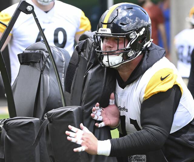 Forgotten option no more, center Nate Herbig stating case to be Steelers' man in the middle