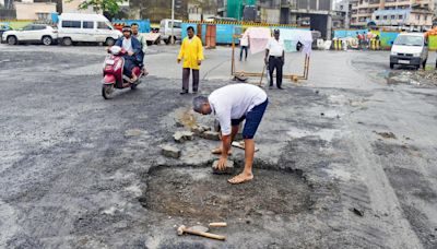Mumbai: Click that pothole!