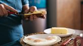 Publicó una imagen del desayuno que le prepararon en un bar y sorprendió en las redes