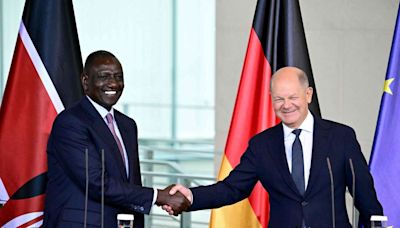 Berlin conclut un accord migratoire avec le Kenya, États-Unis, Birmanie : les informations de la nuit