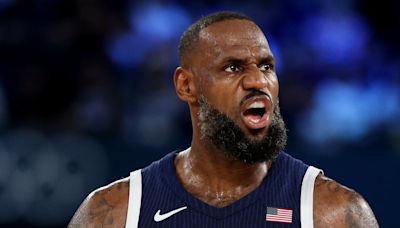 LeBron James recibe duras críticas por su reacción con un joven fanático en París