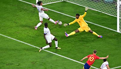 France-Espagne : Jules Koundé inscrit un but contre son camp en demie, mais ces fans ont déjà pardonné