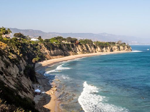 A look at Billionaires' Bluff, the California paradise