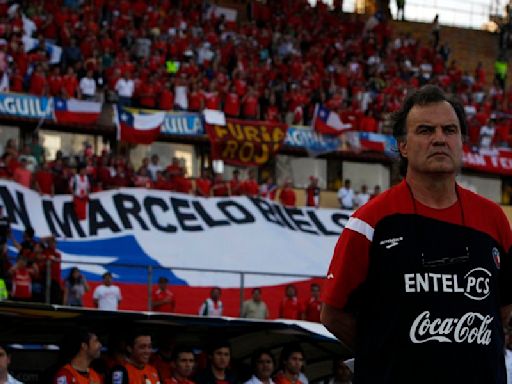 Exjugadores de la Roja revelan secretos del trabajo de Marcelo Bielsa en Chile - La Tercera