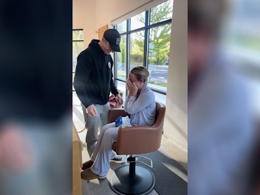 Brother surprises sister on wedding day to walk her down the aisle