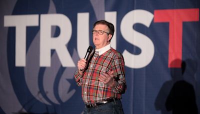 Assclown Alert: Making empty threats about the Ten Commandments with Texas Lt. Gov. Dan Patrick