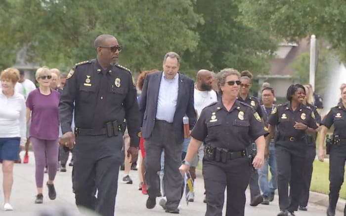 Sheriff T.K. hosts neighborhood walk in Nocatee to talk to residents, learn about their concerns