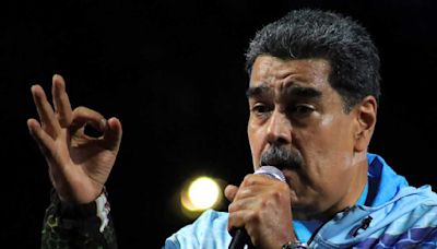 Maduro amenaza con una "guerra civil" si gana la oposición venezolana