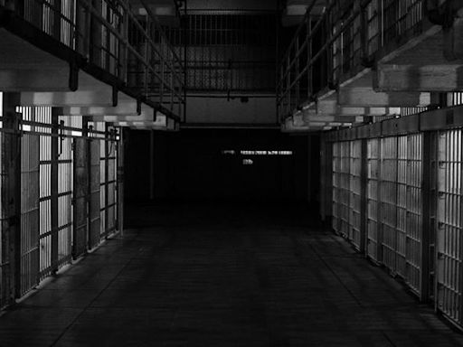 囚房不夠睡！英國監獄「塞爆」 數千名囚犯提早獲釋
