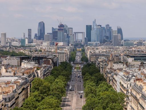 French Bonds Drift as Market Takes Stock After Sharp Selloff