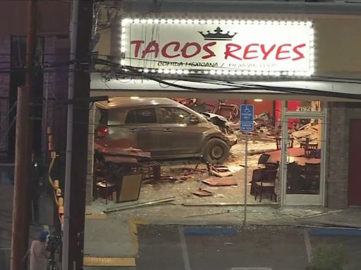 Woman intentionally rams vehicle into Canoga Park taco shop