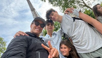 Tom Brady completa 47 anos e compartilha cliques com os filhos: 'A melhor família'