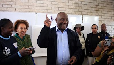 Elecciones en Sudáfrica: el partido de Mandela lidera el recuento de votos pero no le alcanzaría para lograr una mayoría