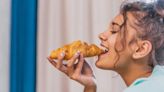 ¿Comer croissants y pasteles puede reducir tu atractivo físico? Este nuevo estudio asegura que sí
