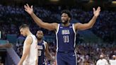 JO 2024 Basket : Huées et match horrible… L’ex-futur Bleu Joel Embiid a vécu un calvaire pendant ce Serbie-Etats-Unis