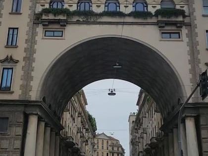 De 1930: el coloso porteño coronado por un arco colgante que su diseñador no llegó a ver inaugurado y está lleno de secretos