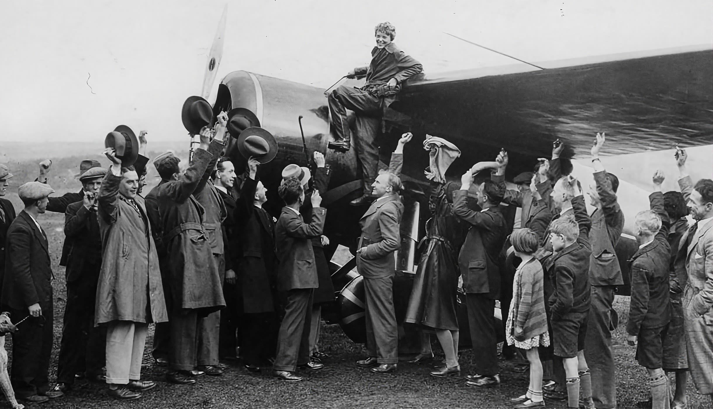 5/20/1932: First Female Solo Transatlantic Flight