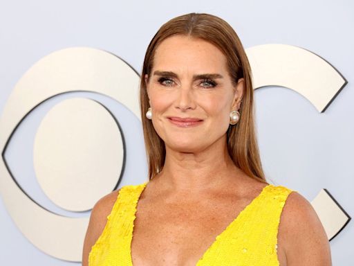 Brooke Shields, 59, Just Wore a Pair of Crocs to the 2024 Tonys