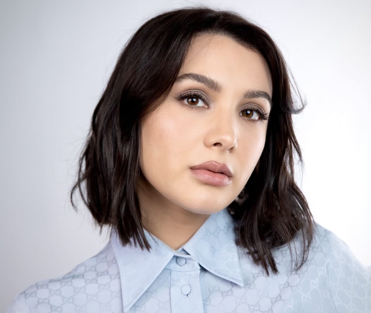 Hannah Marks on the Long Journey To Bring John Green’s ‘Turtles All the Way Down’ To the Screen