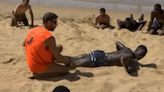 Los niños y jóvenes inmigrantes que llegan a España se juegan la vida: la mayoría no sabe nadar
