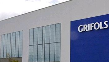 Grifols se dispara más de un 20% en el Ibex, tras confirmarse los rumores de su posible OPA