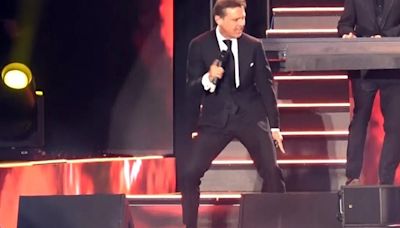 Luis Miguel conquista Chiclana de la Frontera... ¿sin la presencia de Paloma Cuevas?