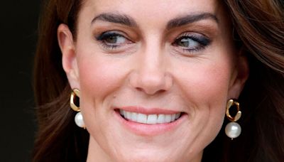 Expert lifts lid on real reason Princess Kate was spotted wearing new ring