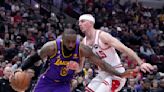 LeBron James, Anthony Davis lead Lakers past Bulls 121-110