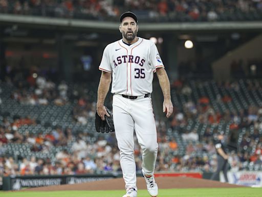 Baseball Insider Calls Houston Astros 'Most Doomed Disappointment' in MLB