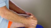 Hands-On Treatment May Help in Knee Osteoarthritis