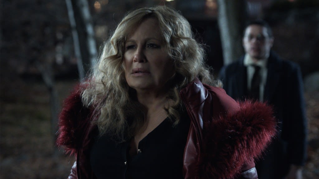 ‘Riff Raff’ Review: Jennifer Coolidge & Bill Murray Stand Out In Wildly Entertaining Dysfunctional Family Crime Comedy...