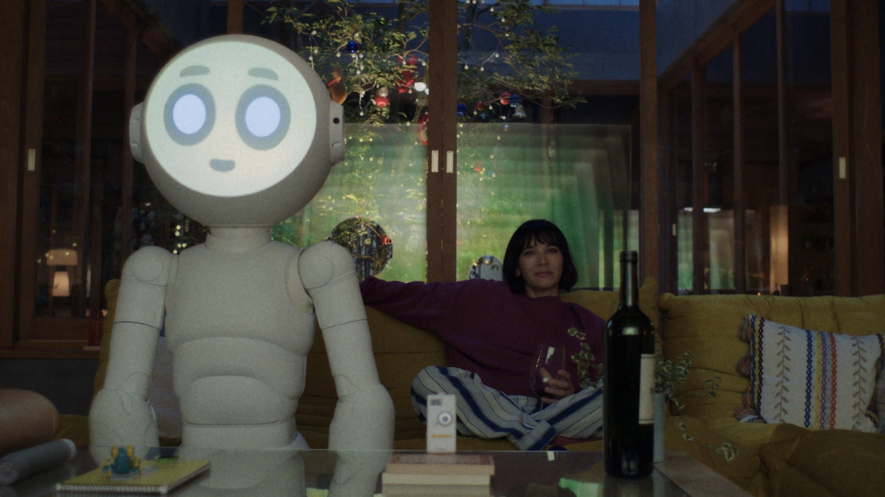 'Sunny' review: Rashida Jones and a robot make an unlikely mystery-solving duo