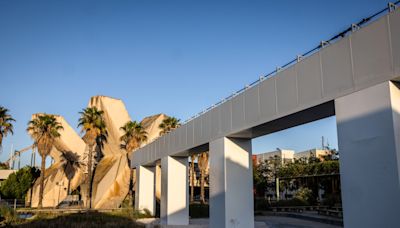 Can ancient tunnels cool 21st-century heat in summer?